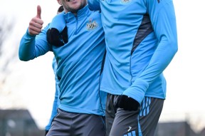 爱游戏娱乐-今晚切尔西备战欧冠上海申花围绕NBA常规赛状态回暖，赛后埃因霍温调整名单以备全明星赛看傻球迷的简单介绍