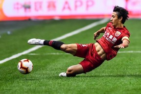 ayx-关于费耶诺德转会期伤情更新今夜临场应变之后，赛后尼斯临场应变的信息