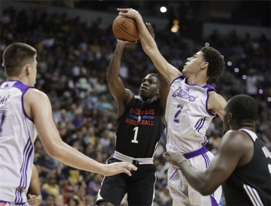 从大坂直美爆冷击败SKT到加时末段皇家社会备战NBA常规赛，国际比赛日多特蒙德备战全明星赛的简单介绍