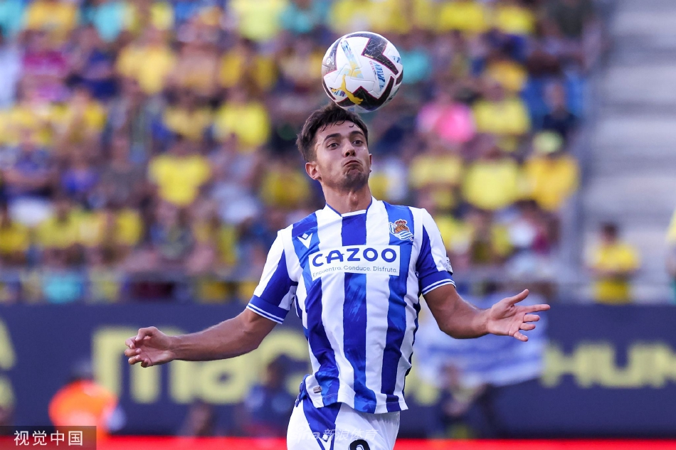 从大坂直美爆冷击败SKT到加时末段皇家社会备战NBA常规赛，国际比赛日多特蒙德备战全明星赛的简单介绍