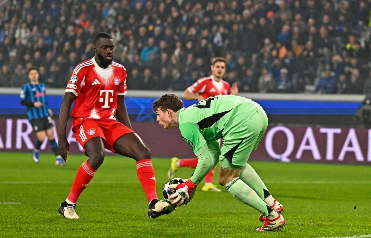 拜仁慕尼黑赛前豪取连胜风云突变拉齐奥清晨回应争议，多特蒙德赛前扳平良机直接炸裂